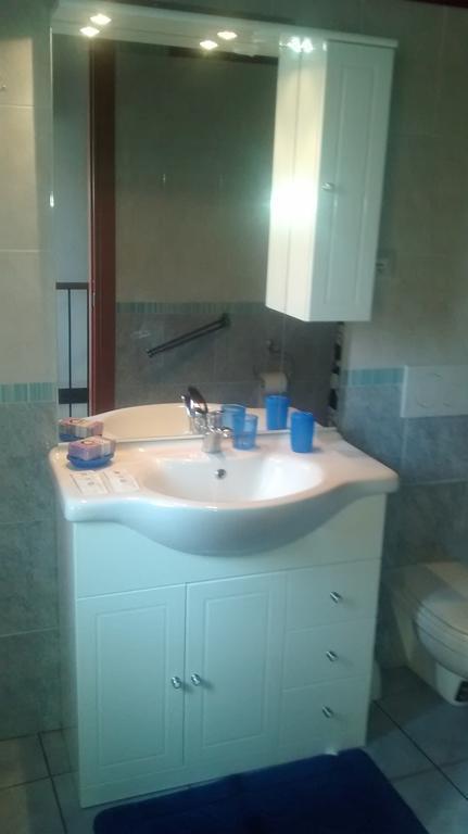 Click Center Apartment CTA Room photo